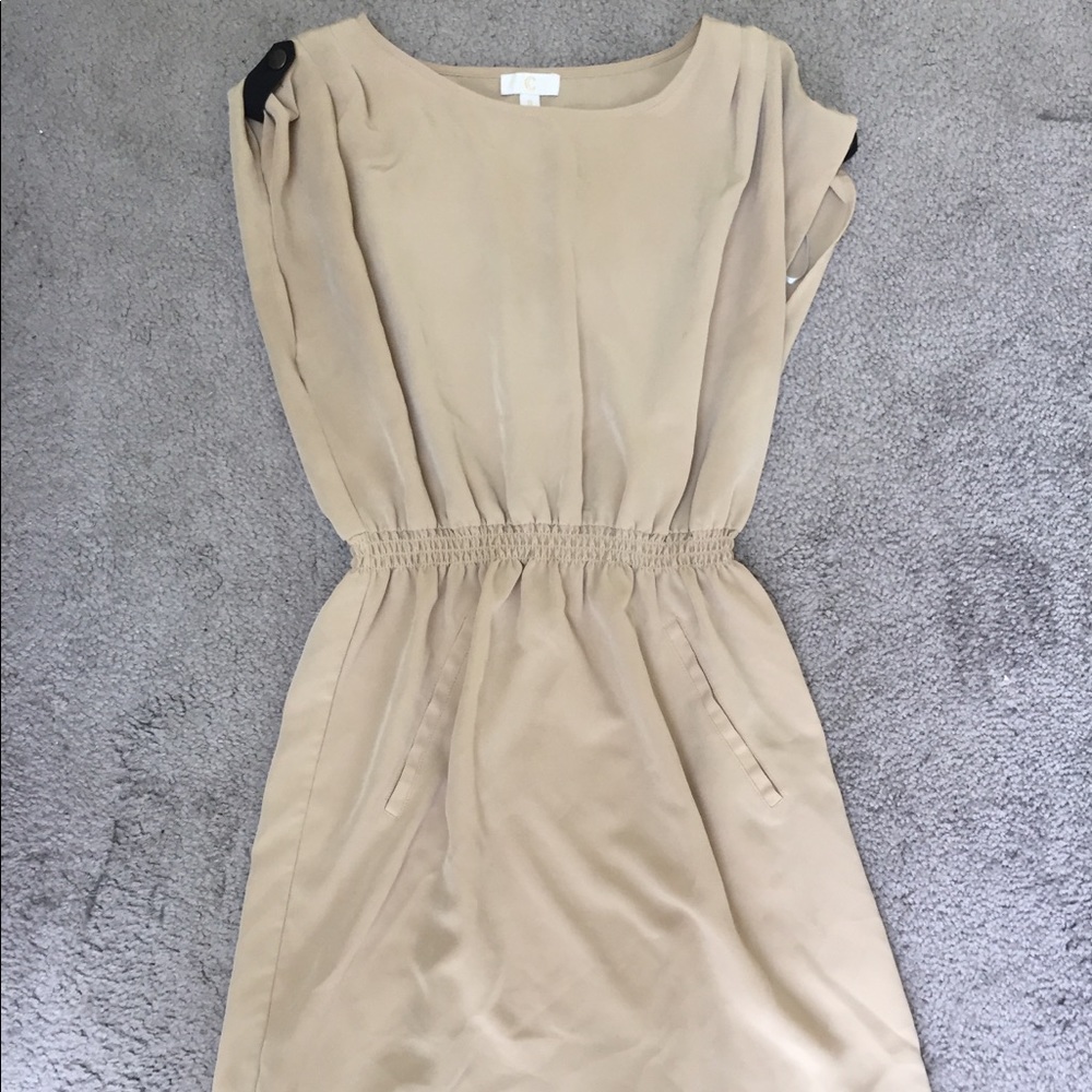 Charming Charlie’s S cap sleeve dress